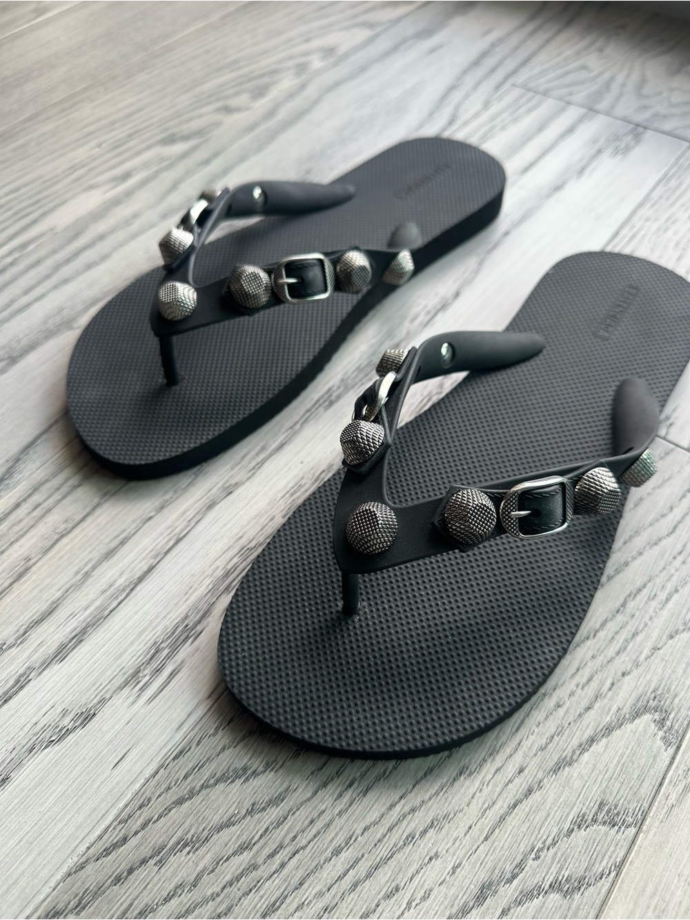 Balenciaga Cagole Flip Flop Sandals